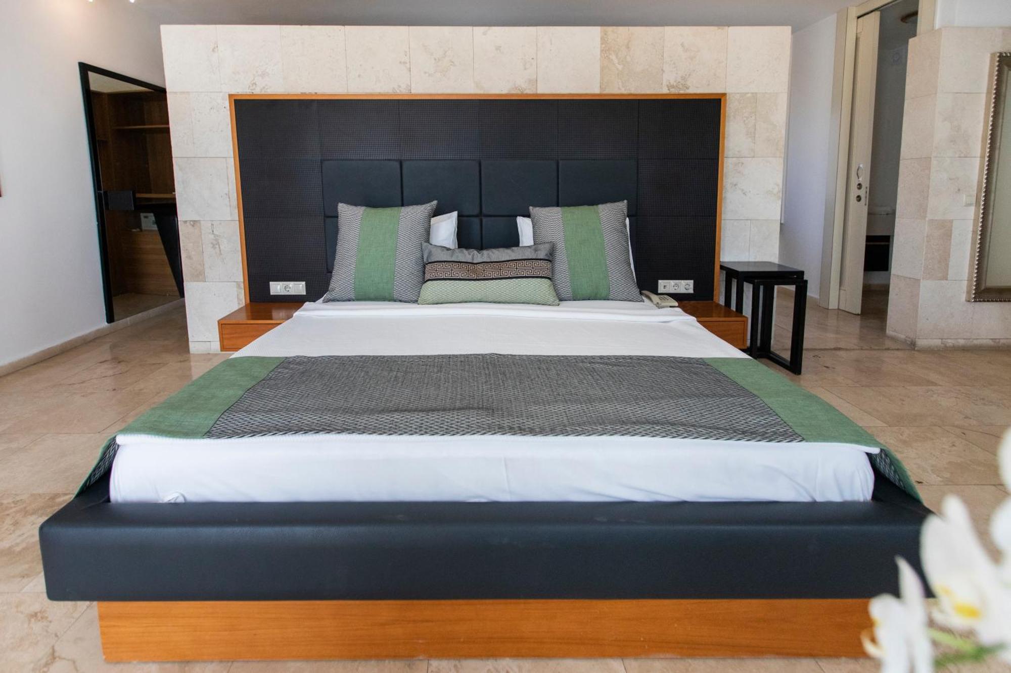 Manastir Hotel & Suites Бодрум Екстер'єр фото